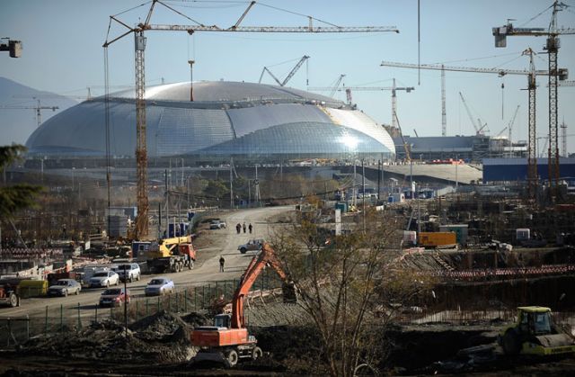 Сочинским строителям олимпиады пообещали дать полный расчет